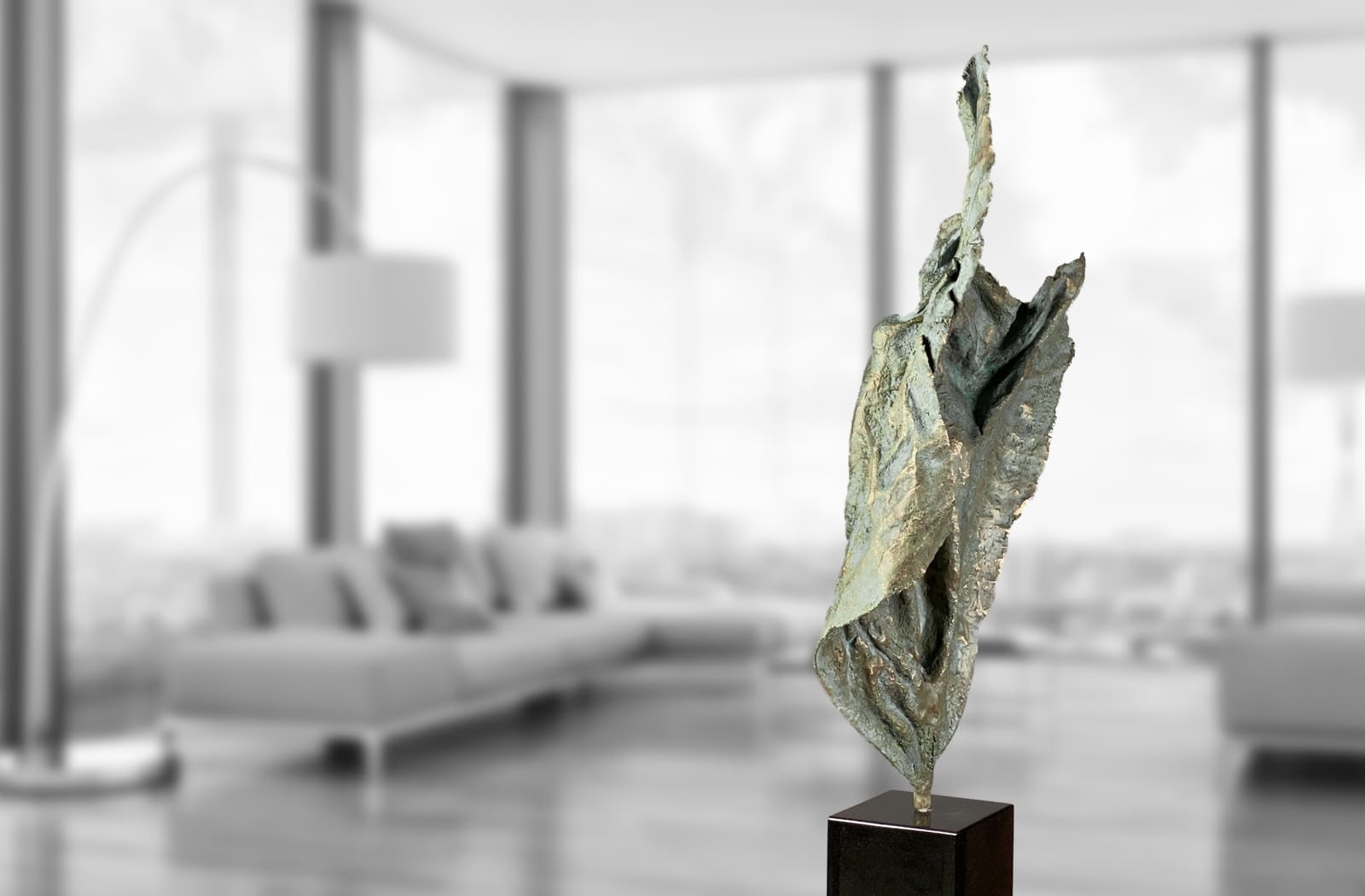 Illusion, limitierte Bronze-Skulptur von E. Wähning.