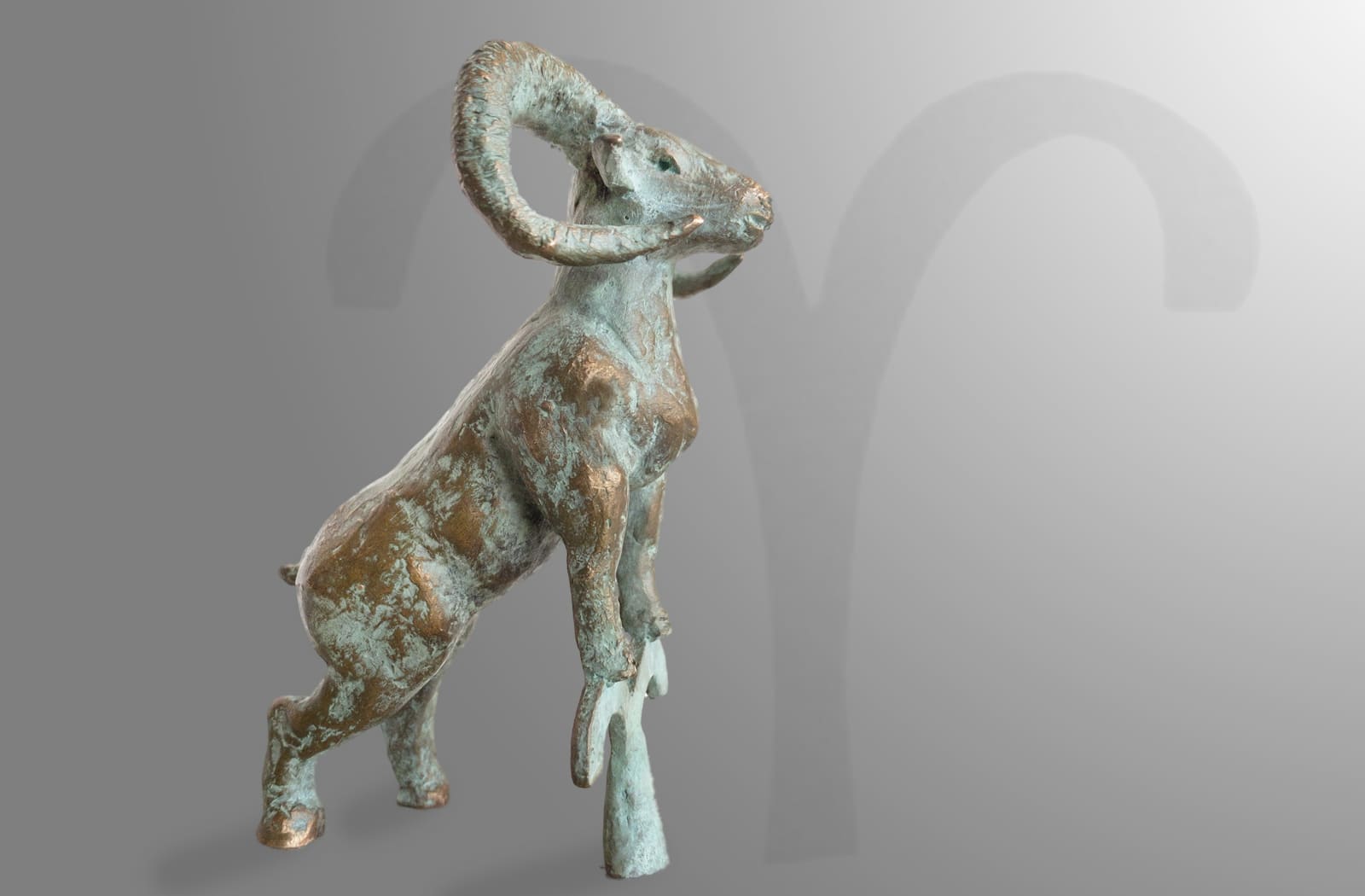 Widder Sternkreiszeichen, limitierte Bronze-Skulptur von E. Wähning