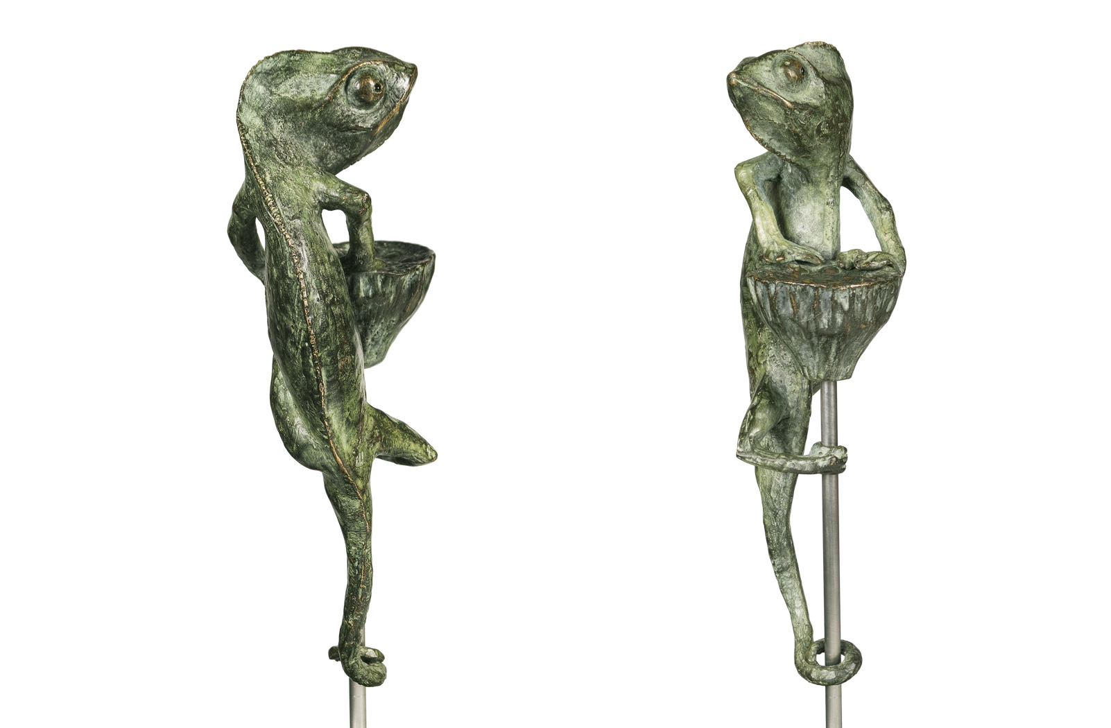 Chamäleon an Lotus Bronze Skulptur von E. Wähning