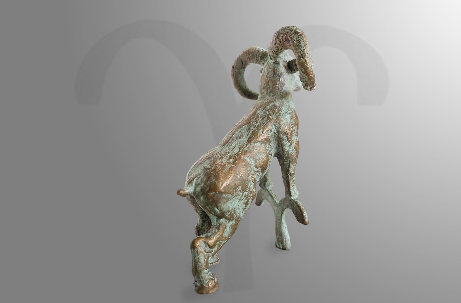 Widder Sternkreiszeichen, limitierte Bronze-Skulptur von E. Wähning