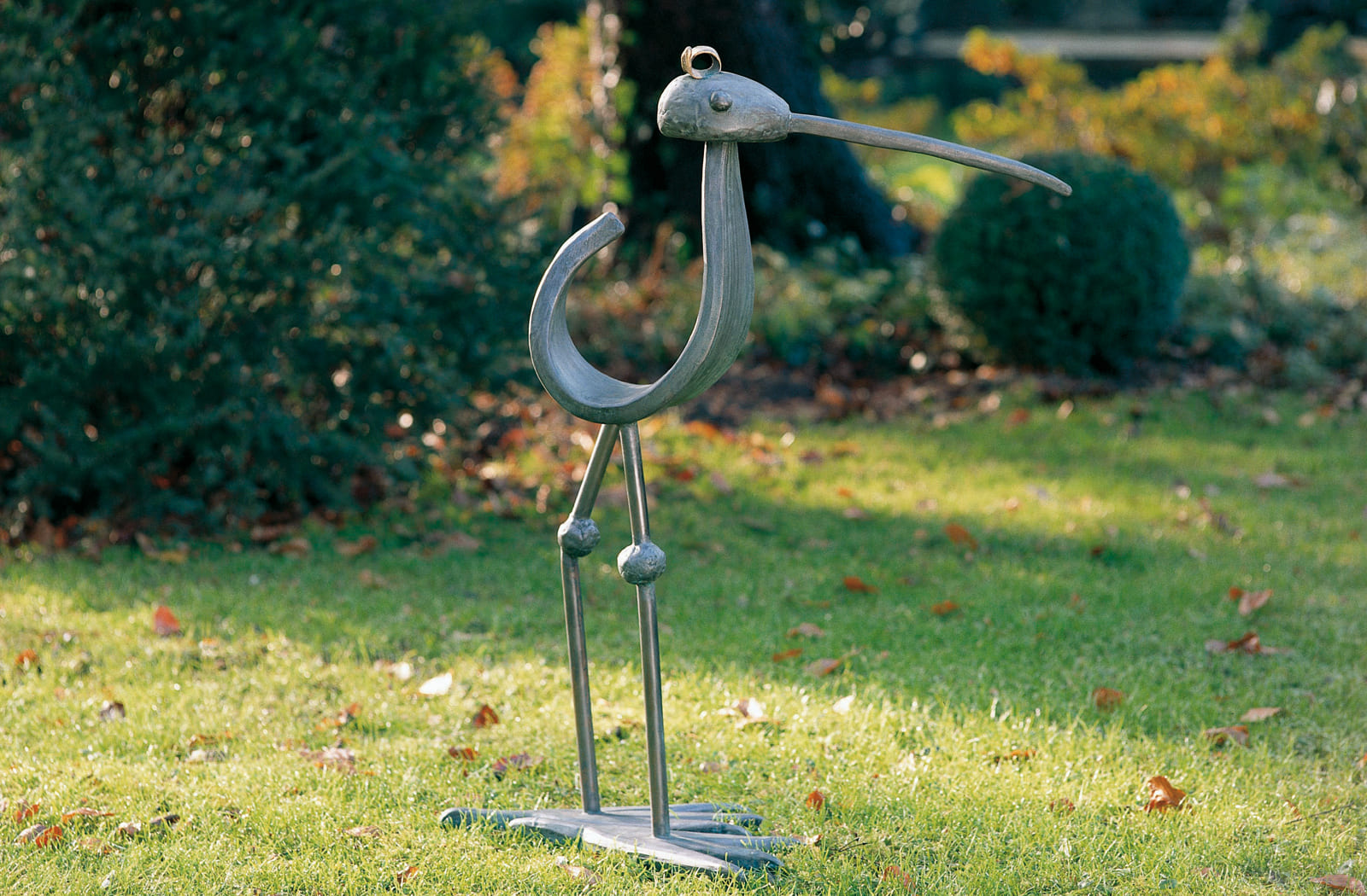 Calendula, modern art, Kupfer-Skulptur.
