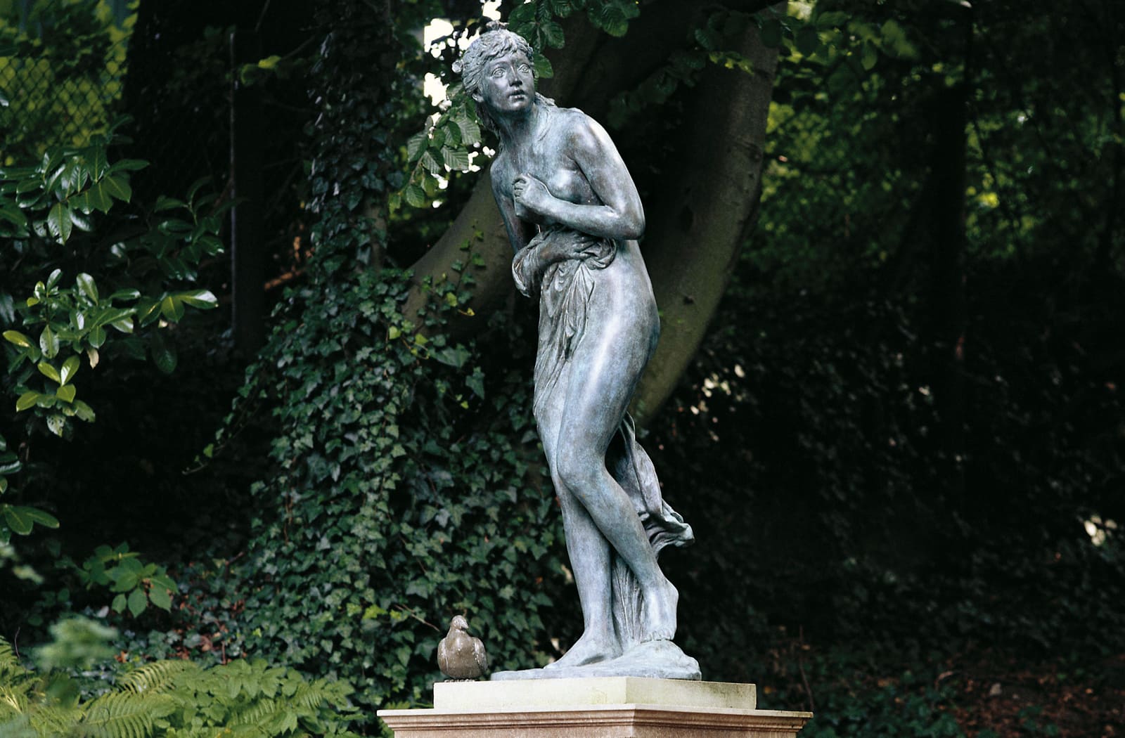 Nymphe von Alexander Calandrelli, Bronze-Museumsreproduktion in Originalgröße.